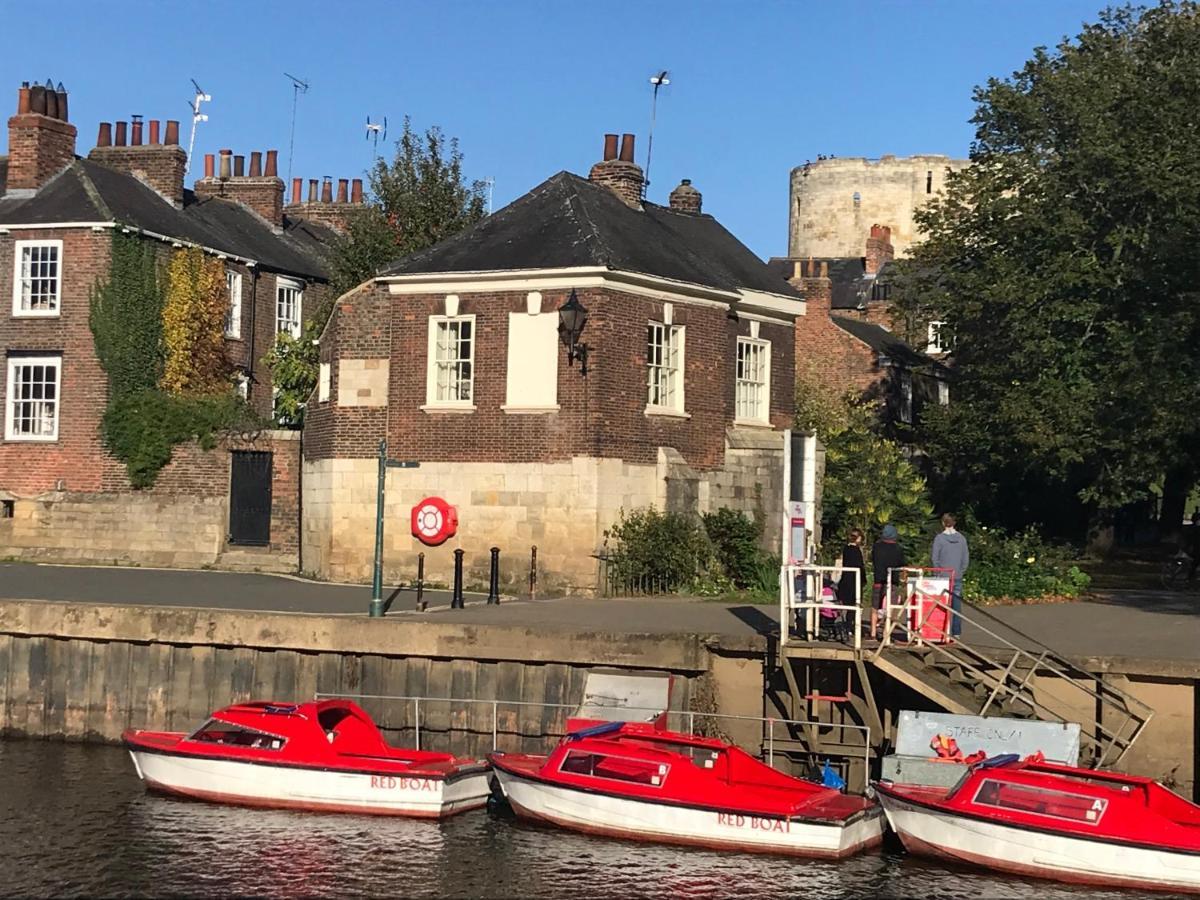 The Davey Tower, Medieval Riverside House York Luaran gambar
